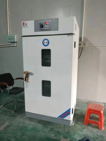 防爆干燥箱